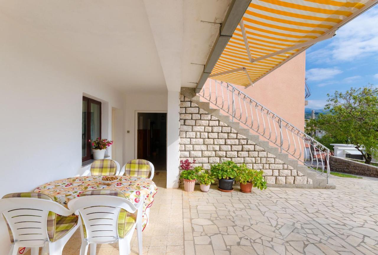 Apartment Milan Сень Екстер'єр фото